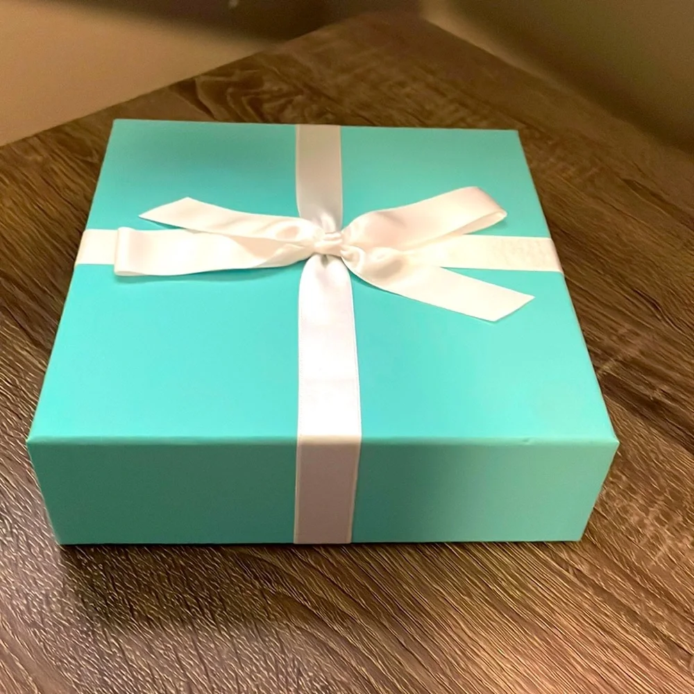 Tiffany & Co. Box - Picture 1 of 3